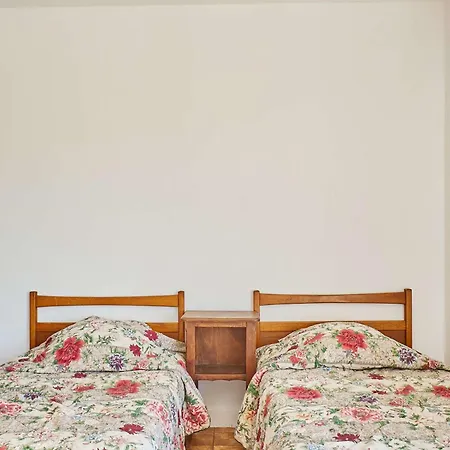 Climatise - 2 Pers. Proche Thermes - Fr-1-841-92 *